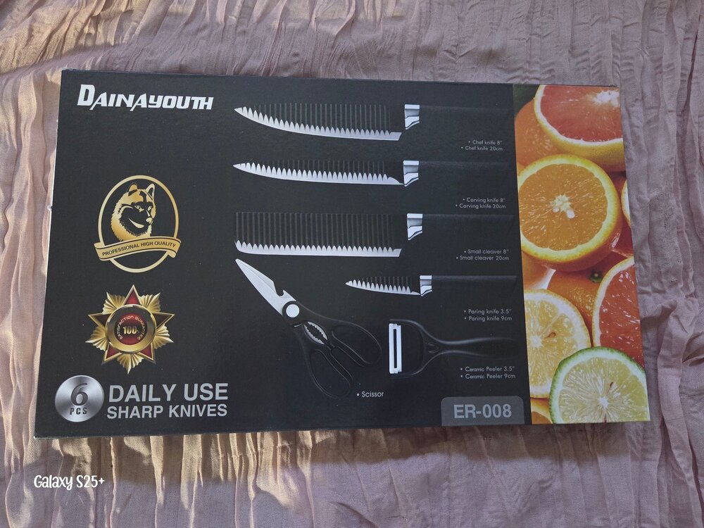 Sharp kitchen knives